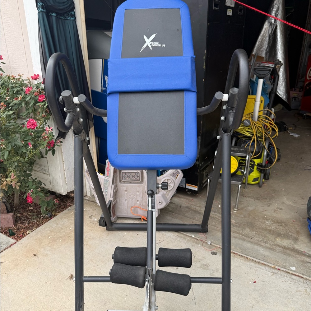 X-Power Inversion Table in Blue and Black